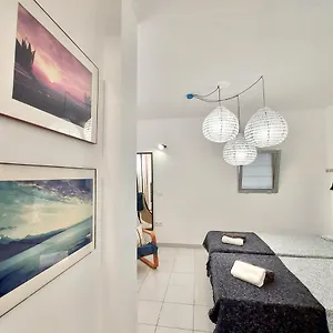 https://casa-ana-con-jardin.adeje-hotels.com