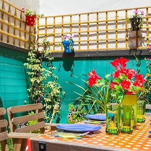 https://apartamento-rosellon.topbarcelonahotels.com